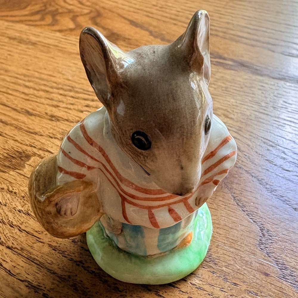 Beswick England old- 1948 Mrs Tittlemouse Beatrix Potter nursery figurine - Picture 2 of 12